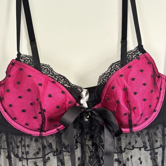 VICTORIA’S SECRET Women’s Black Pink Mesh Lace Teddy Bustier Underwire Size 34C - Picture 3 of 11